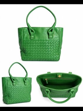 Bottega Veneta Green Intrecciato Leather Shoulder Tote